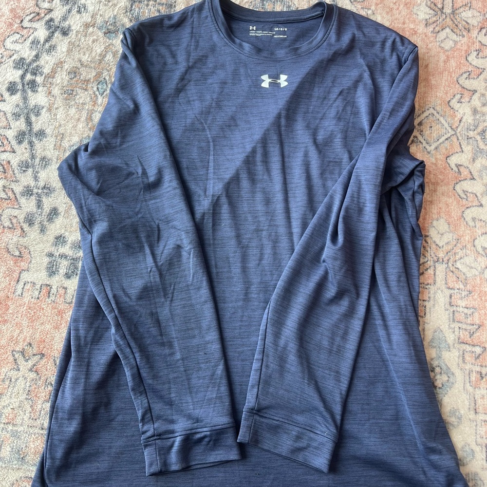 Never worn under Armour long sleeve